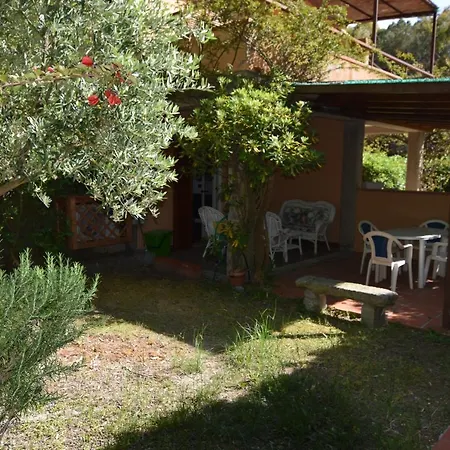 Susy, Vicino Di Apartment Fetovaia
